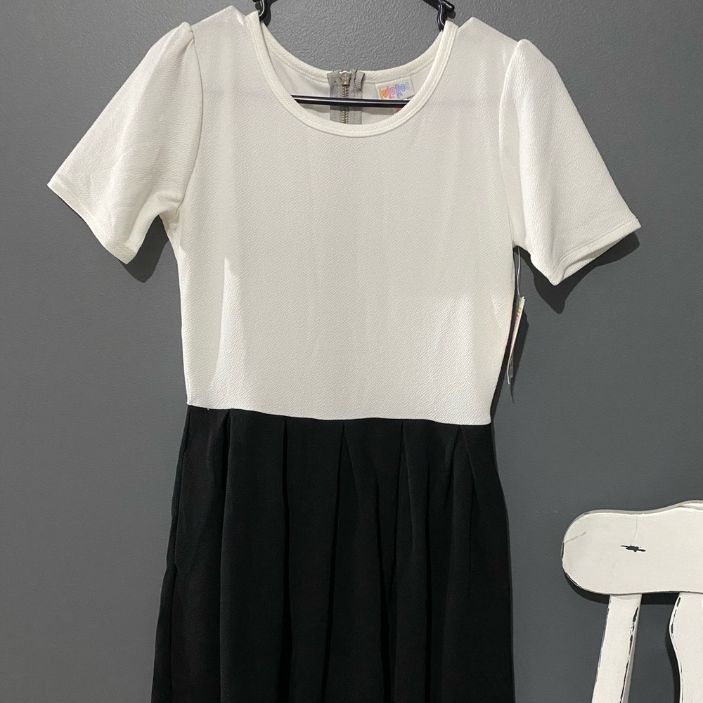 Lularoe Amelia Dress